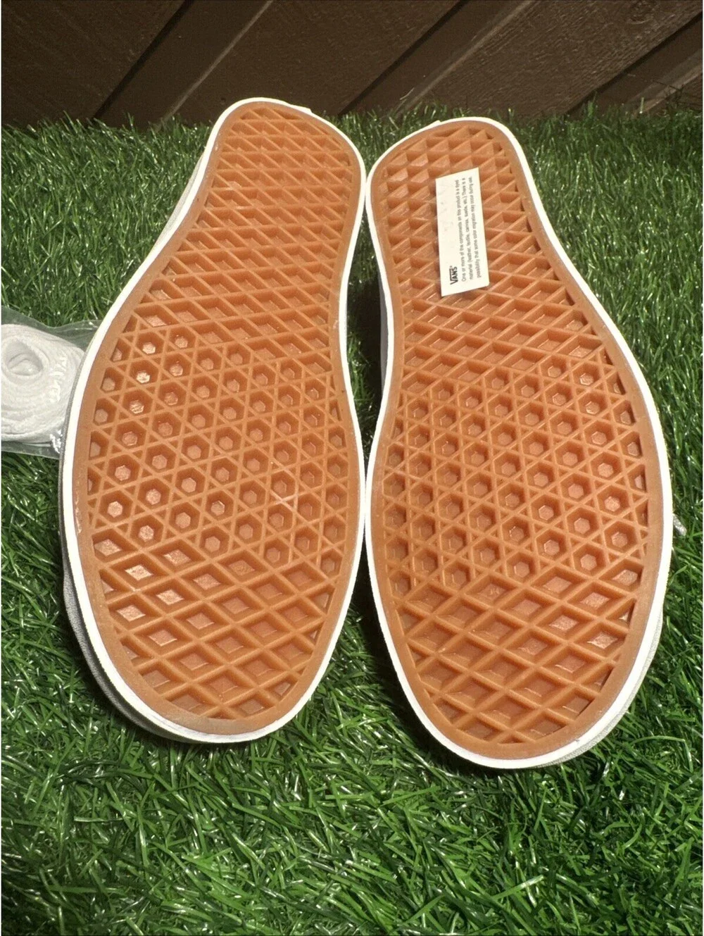 Size 8 - Vans Sport Low High Shine Grey